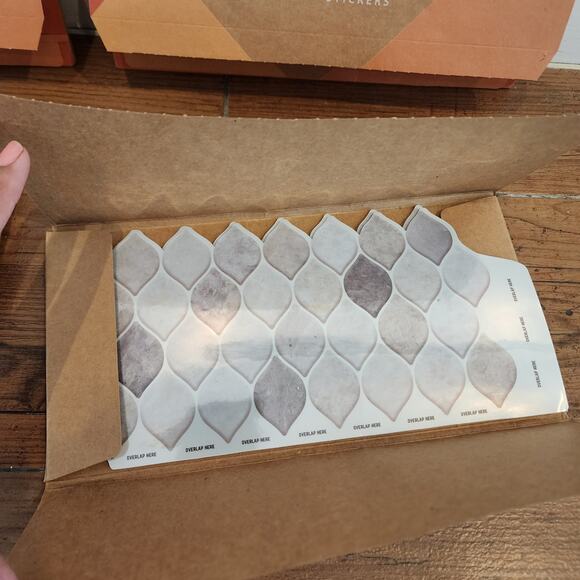 New Walplus 4 pack wall tile stickers - Picture 7 of 7